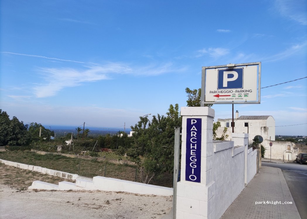 (72017) Ostuni - 27 Via Giosuè Pinto — foto