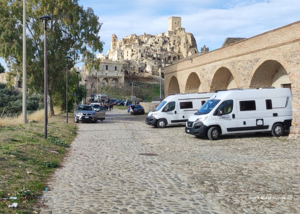 (75010) Craco - Unnamed Road — foto