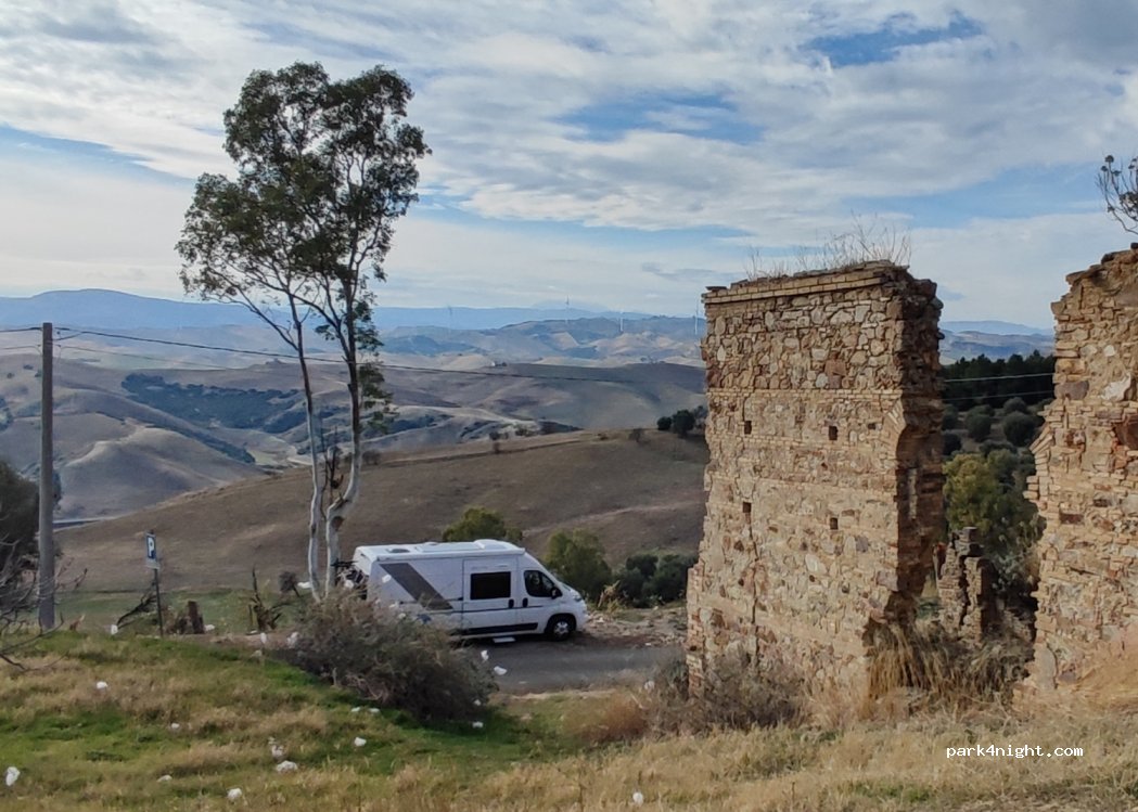 (75010) Craco - Unnamed Road — foto 2