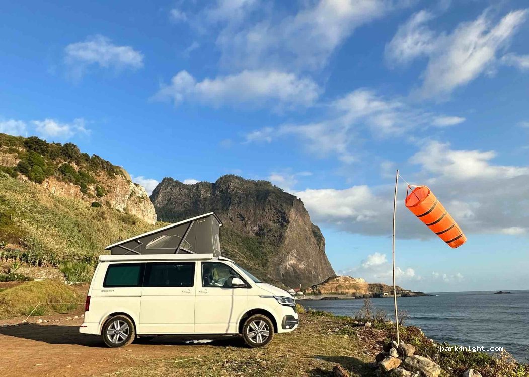 (9225) Porto da Cruz - — foto