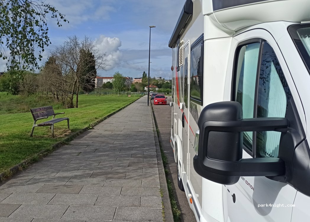 (15100) Carballo - 31 Avenida Razo — foto 3