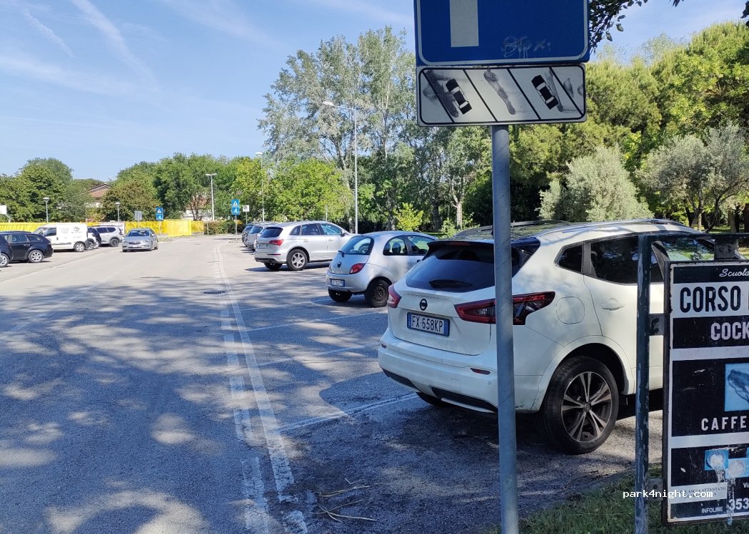 (47841) Cattolica - 43 Via delle Ginestre — foto
