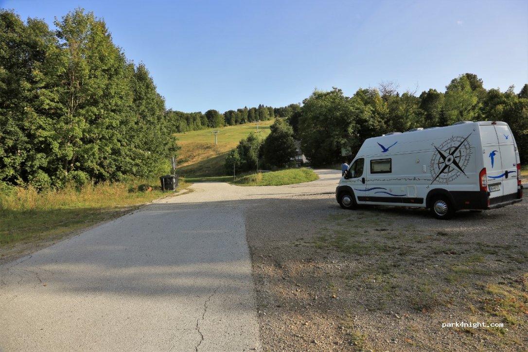 (8333) Blatnik pri Črmošnjicah - 3 Blatnik pri Črmošnjicah — foto 2
