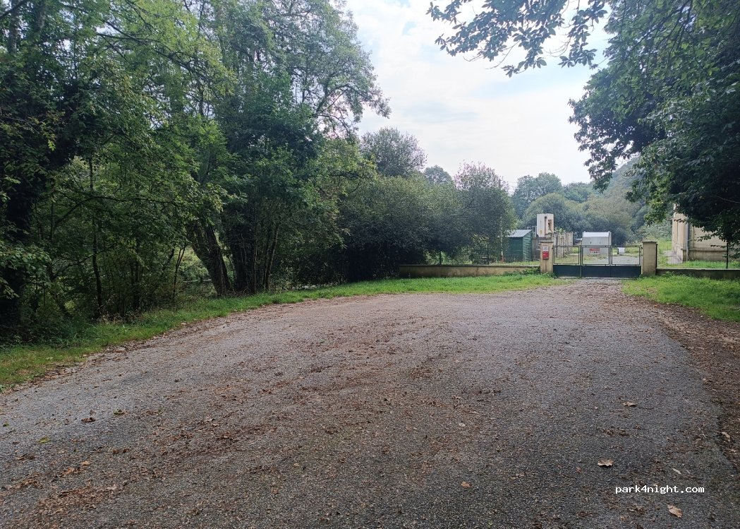 (56620) Pont-Scorff - 5471 Keréven — foto
