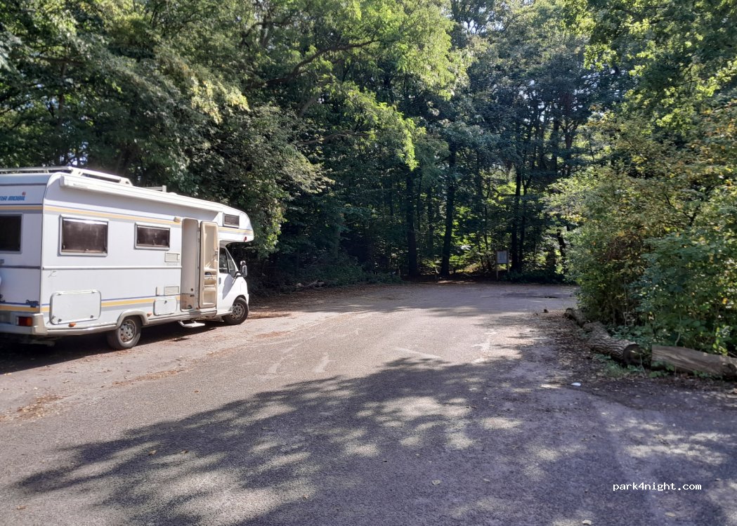 (2104 WP) Heemstede - 5 Groenendaal — foto