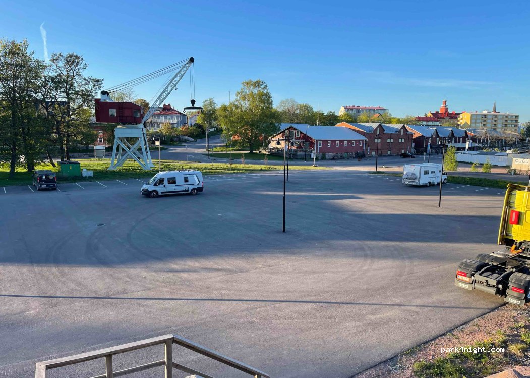 (10900) Hanko - 2 Satamakatu — foto 3