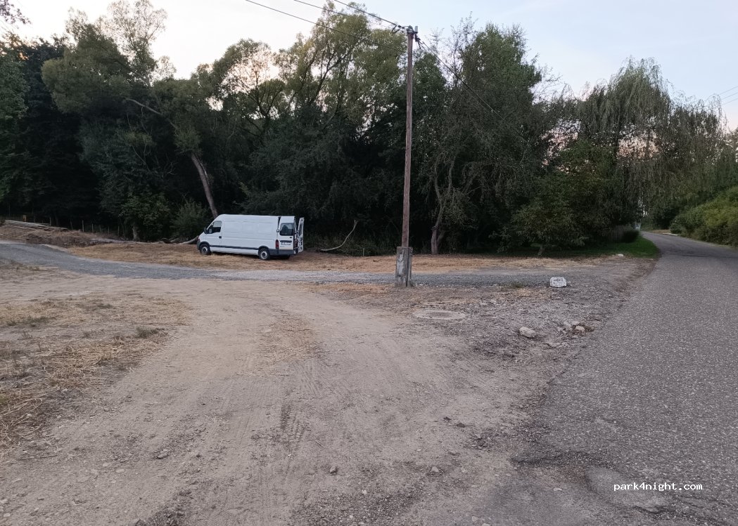 (2625) Kóspallag - 47 Kisinóci útca — foto
