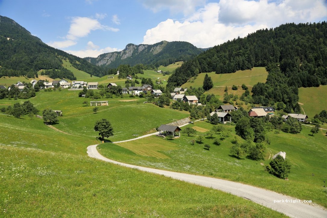 (4229)  - 52 Zgornja Sorica — foto 3