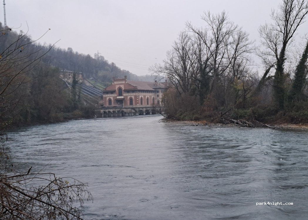 (20872) Cornate d'Adda - 1 Strada Alzaia — foto