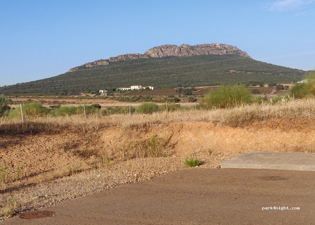 (06210) Torremejía - Unnamed Road — foto 2