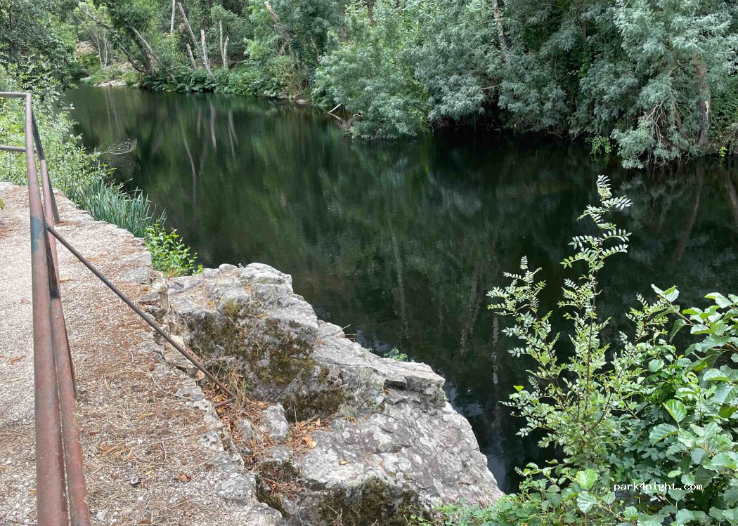 (5100) Várzea de Abrunhais - Rua dos Moinhos — foto