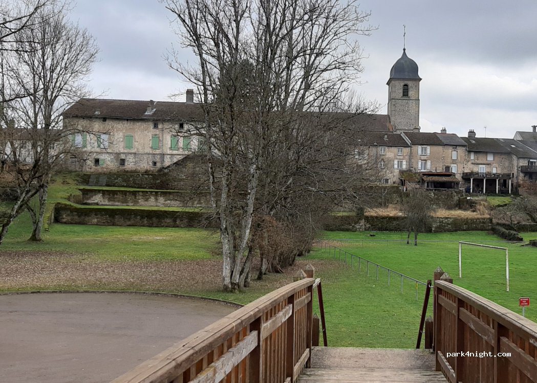 (88410) Monthureux-sur-Saône - 65 D460 — foto