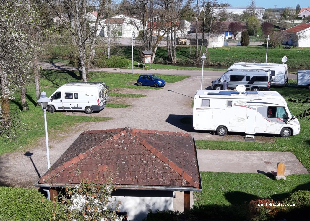 (88410) Monthureux-sur-Saône - 65 D460 — foto 2