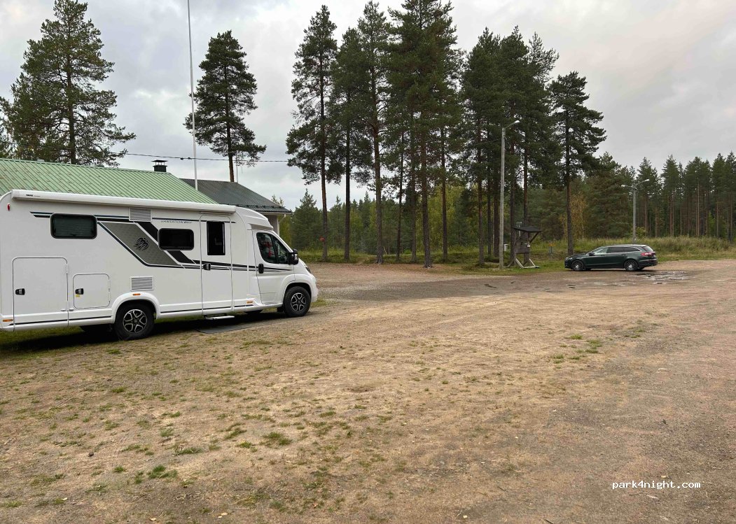 (92600) Siikalatva - 36 Lehtomäentie — foto