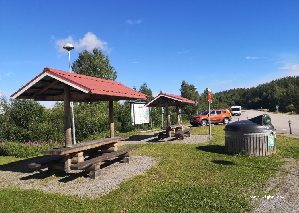 (827 94) Ljusdal - 5 Stavsätter Järvsövägen — foto