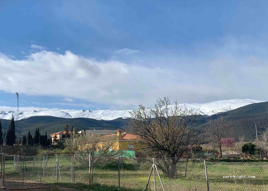 (18512) Huéneja - Unnamed Road — foto