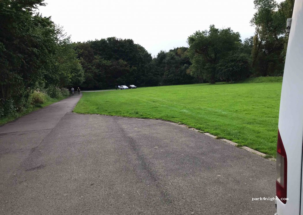 (G43 1AY) Glasgow - Unnamed Road — foto