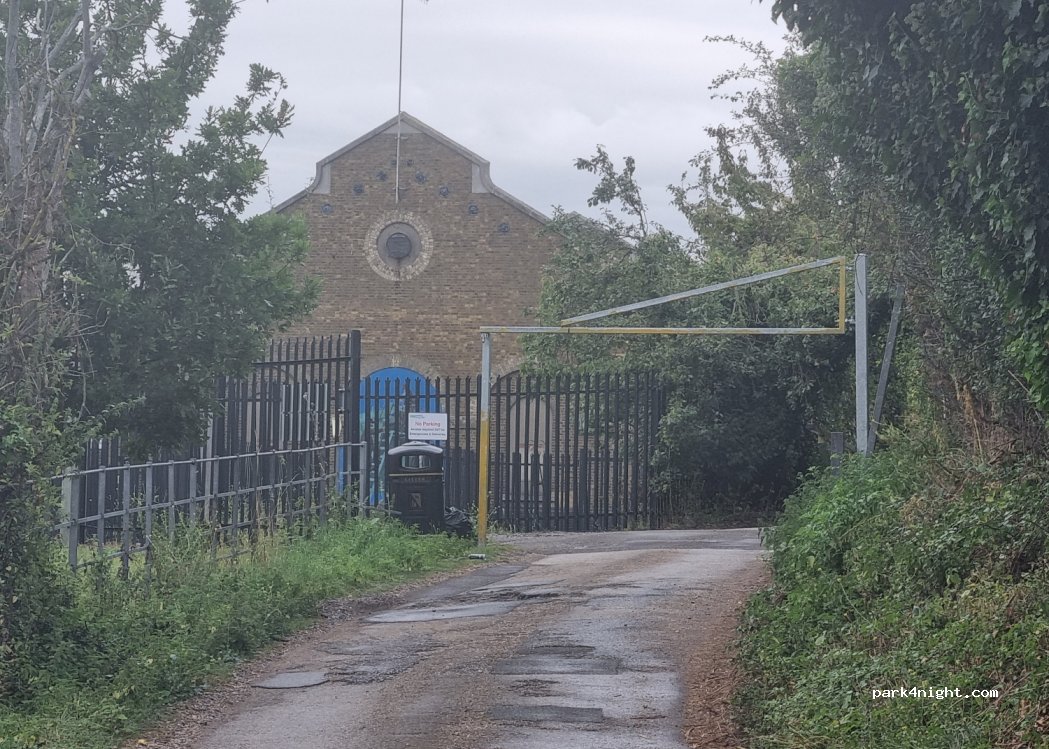 (RM16 5UL) Grays - Unnamed Road — foto 4