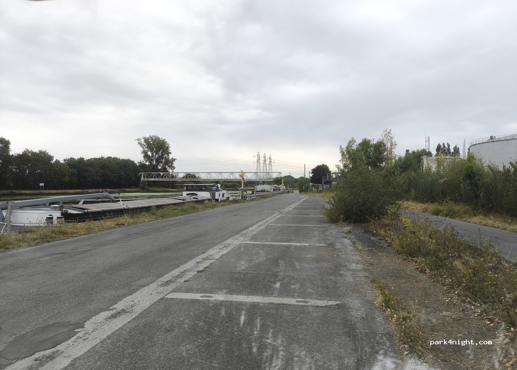 (59251) Allennes-les-Marais - Chem. du Halage — foto 2