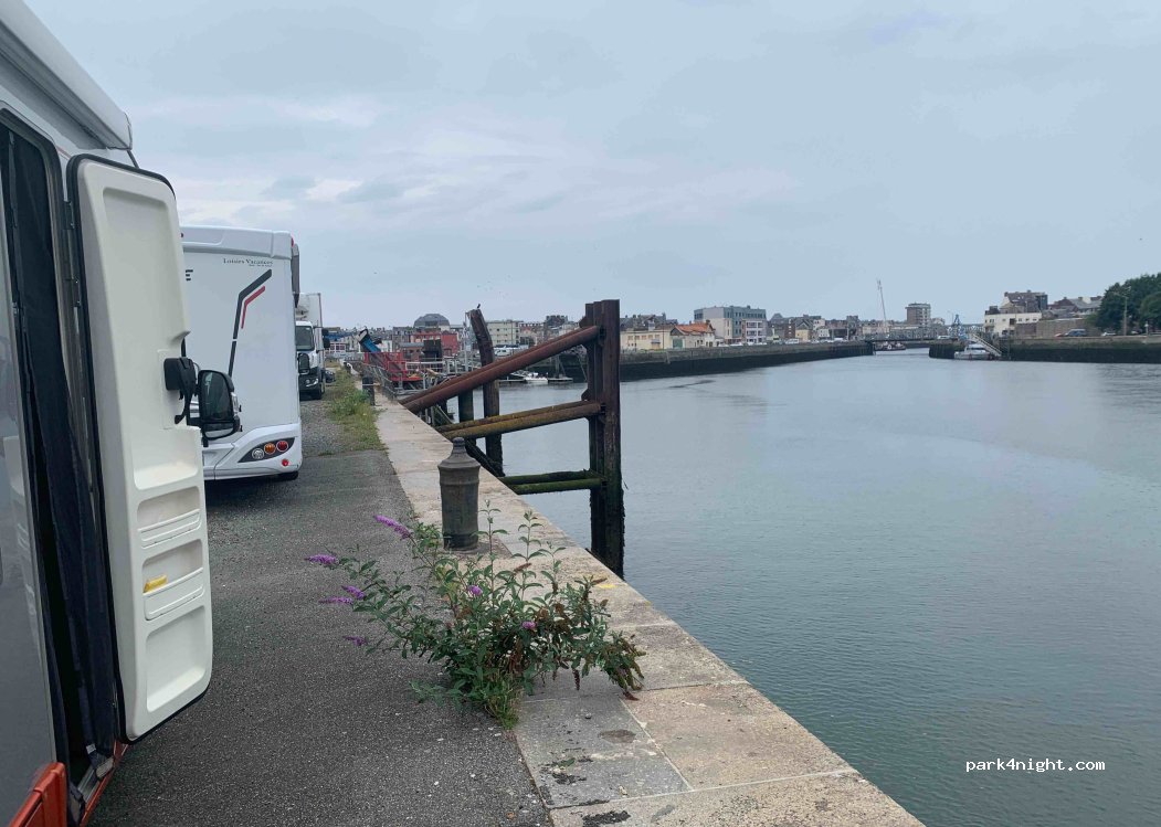 (76200) Dieppe - 1B Quai Guynemer — foto 2