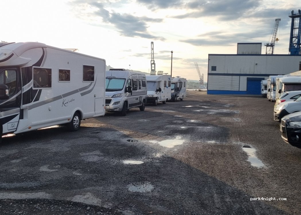(76200) Dieppe - 1B Quai Guynemer — foto 4