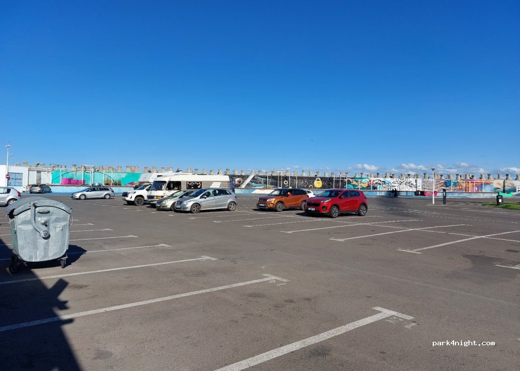 (900178) Constanța - Strada Lebedei — foto