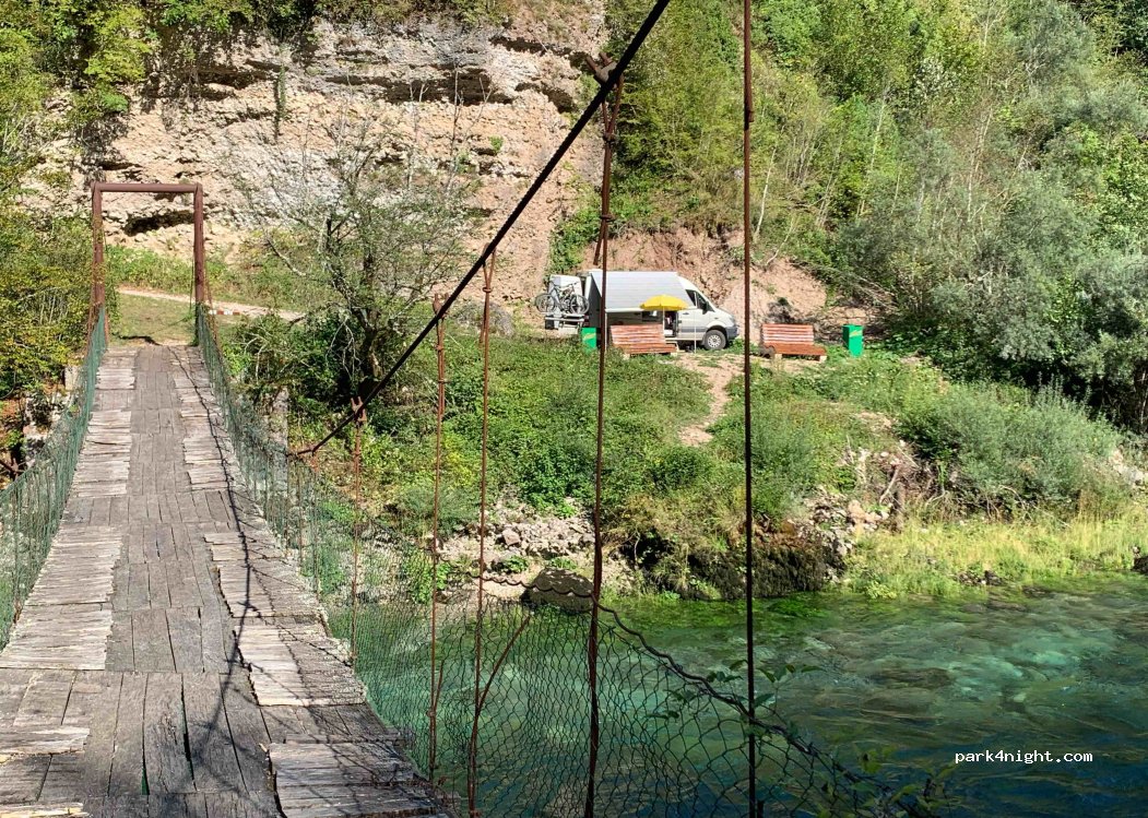 () Vučevo - — foto 3