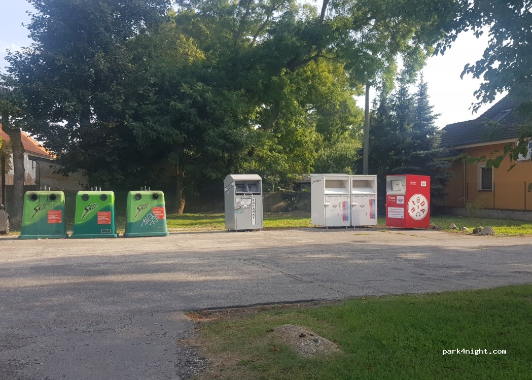 (851 10) Bratislava - 2 Lónyaiova — foto 2