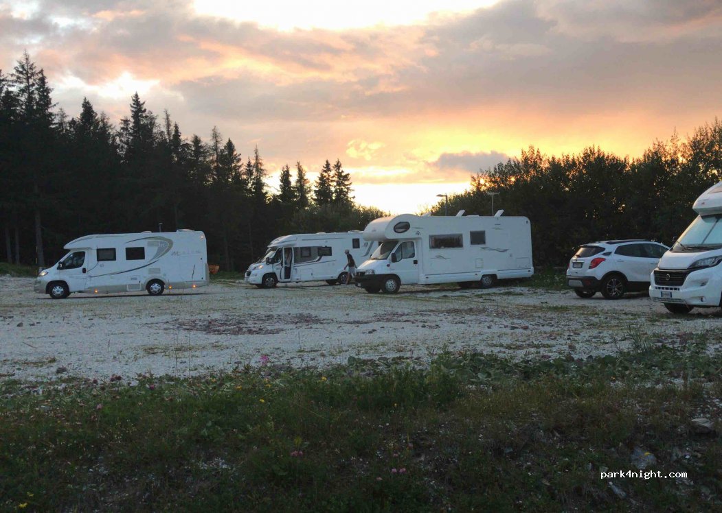 (38057) Pergine Valsugana - Località Compi, 127 — foto 3