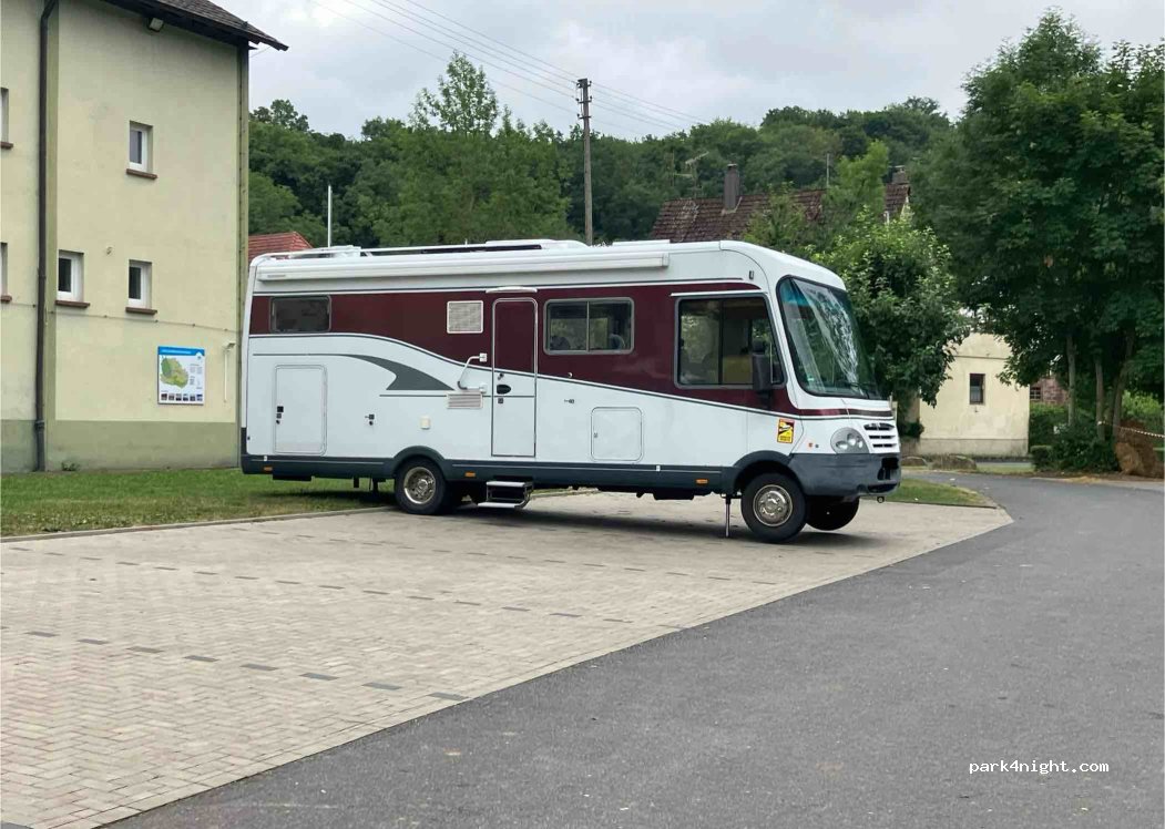 (97877) Wertheim - 23 Maintalstraße — foto 5