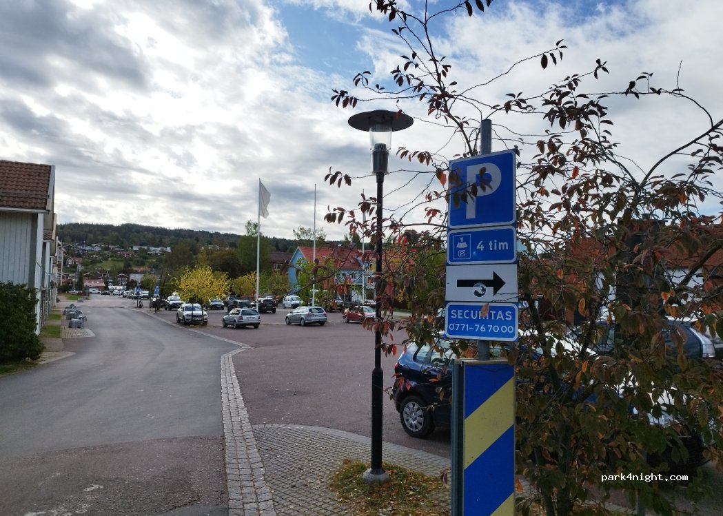 (795 30) Rättvik - 4 Vasagatan — foto