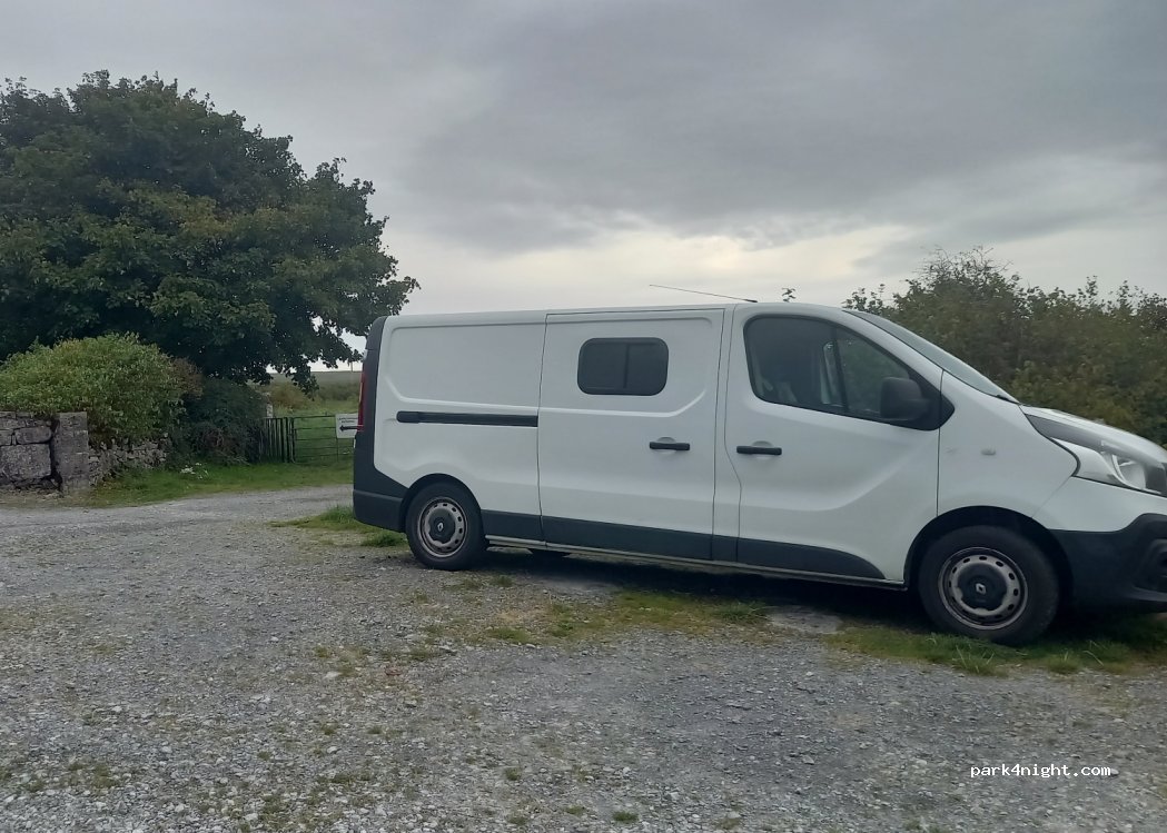 (V95 XT95) Clonclouse - Unnamed Road — foto