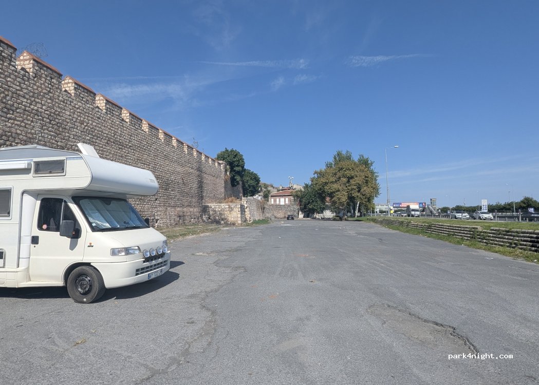 (34107) Fatih - 1036 Kennedy Caddesi — foto 4