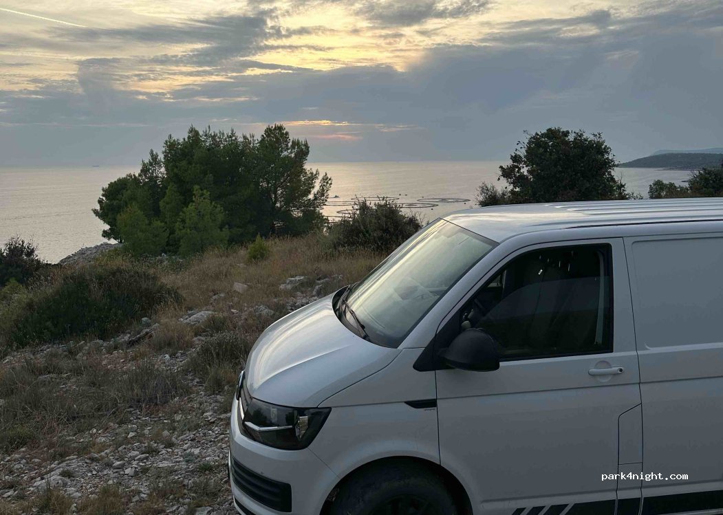 (21423) Nerežišća - — foto 2