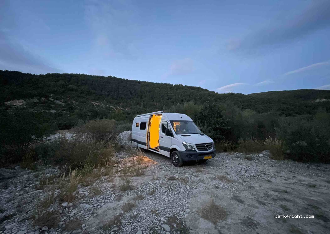 (05140) La Faurie - — foto 2