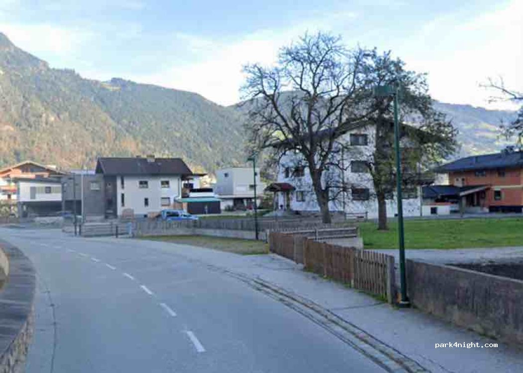 (6261) Strass im Zillertal - 165 Unterdorf — foto