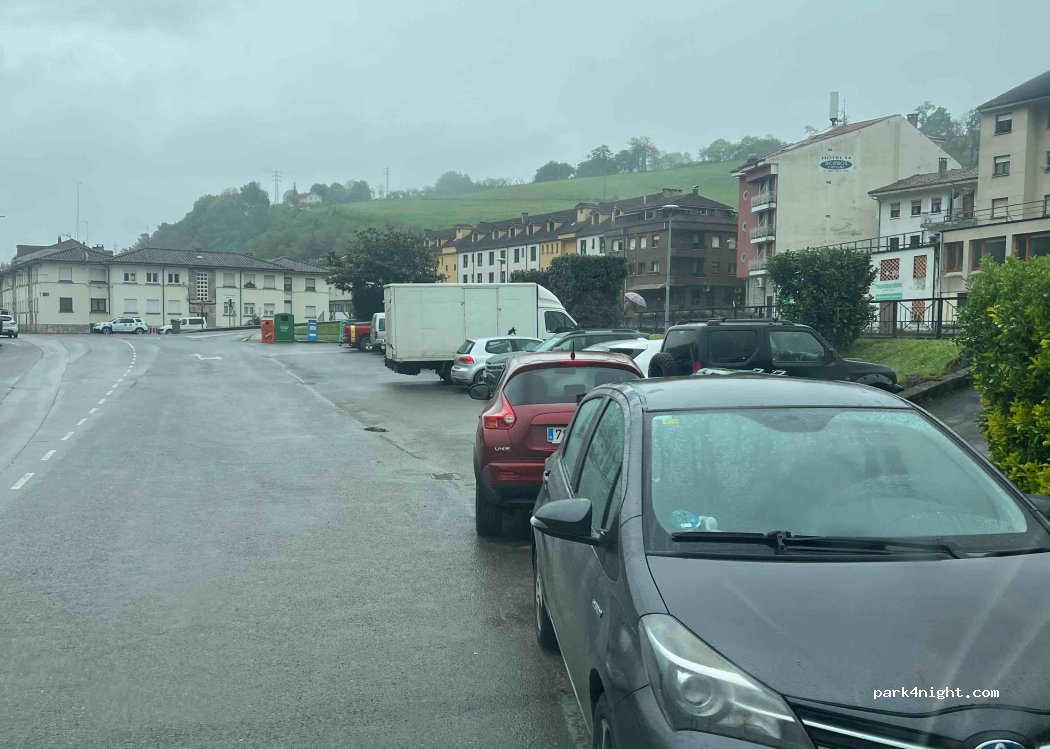 (33550) Cangas de Onís - 0 Calle el Llerado — foto