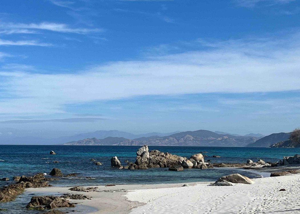 (20220) L'Île-Rousse - 11 Promenade de la Marinella — foto 2