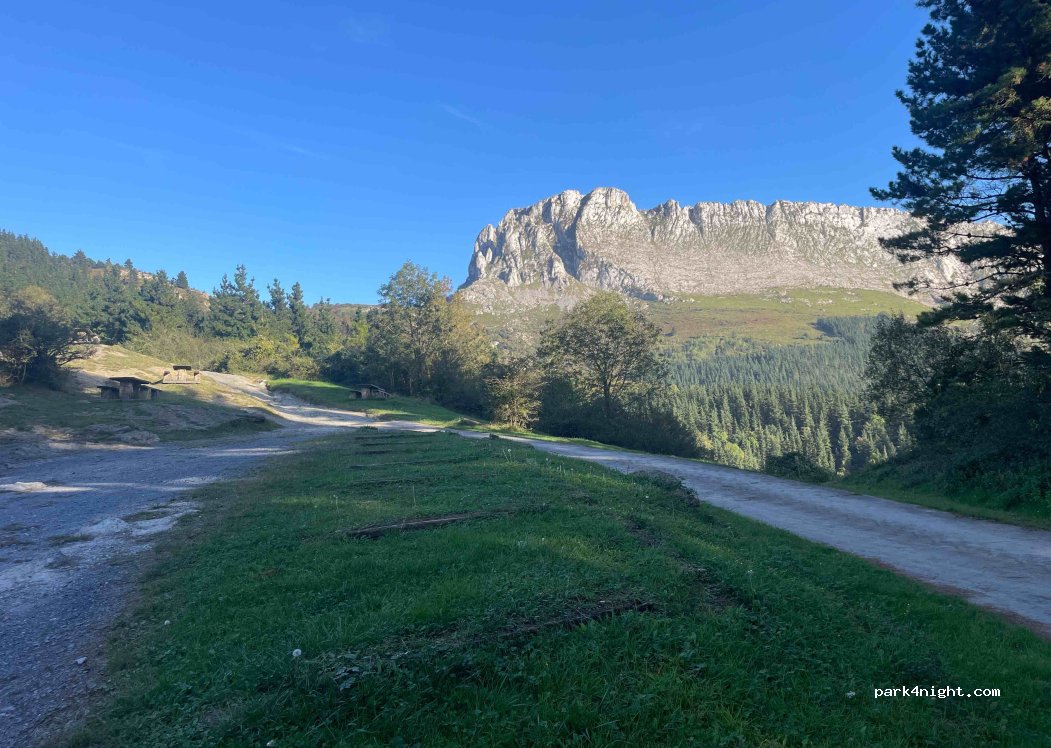 (48410) Urigoiti - Unnamed Road — foto 4