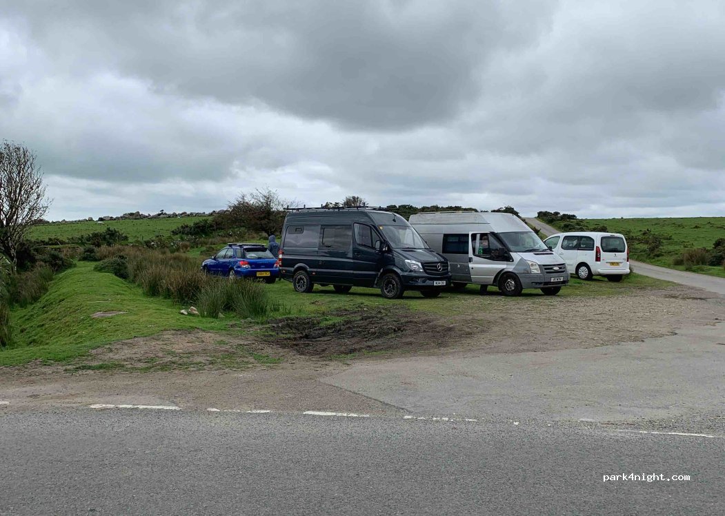 (PL14 6QA) Liskeard - Unnamed Road — foto