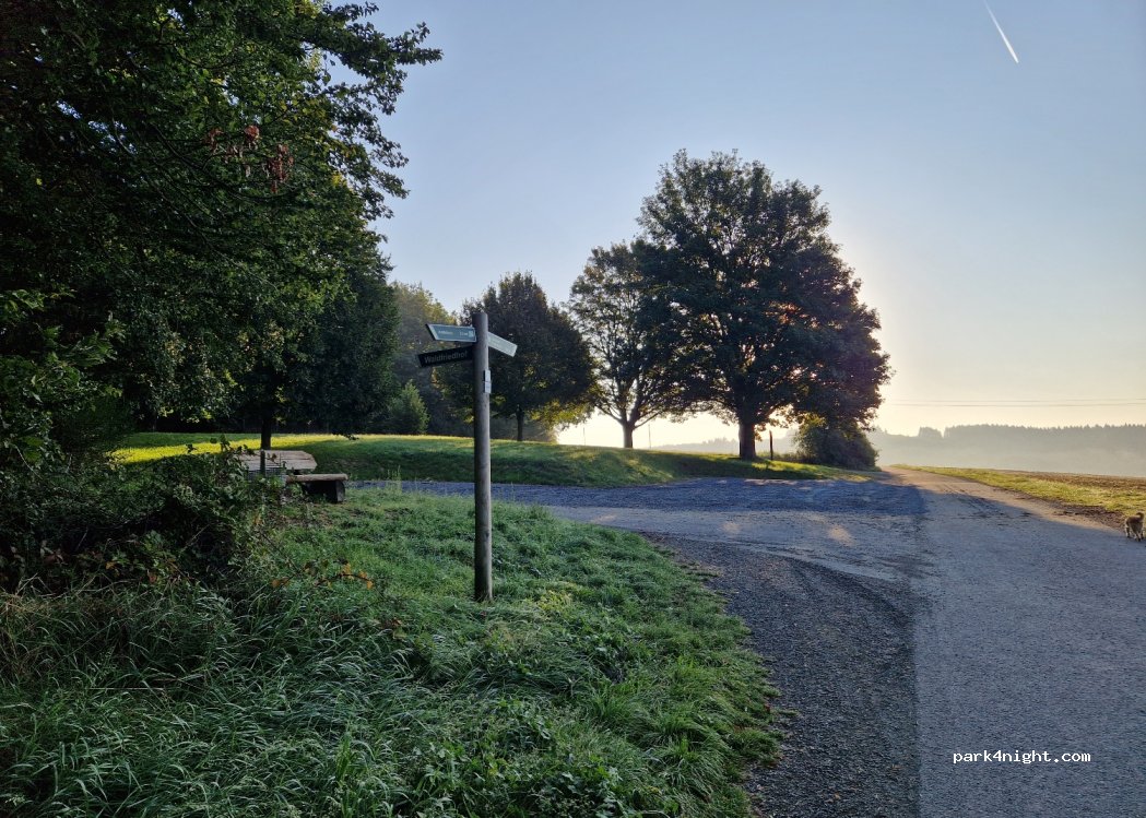 (35647) Waldsolms - Unnamed Road — foto