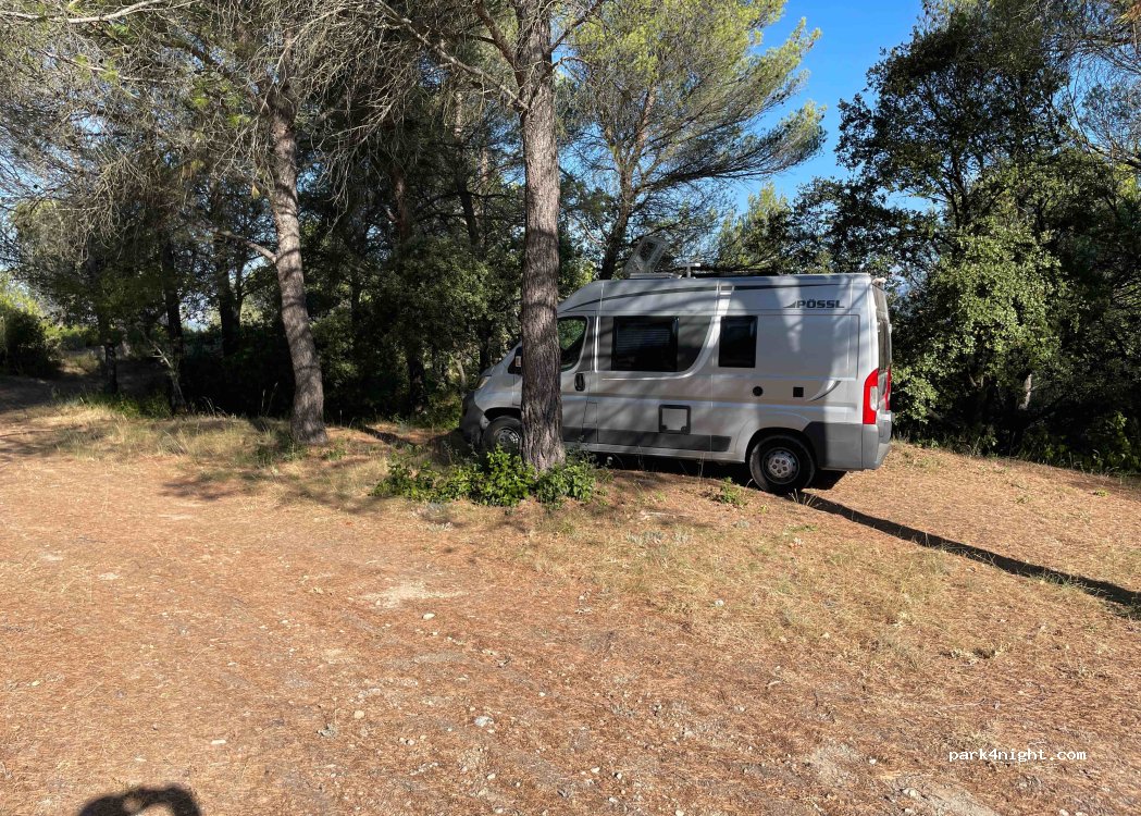 (13980) Alleins - 200 Avenue Sadi Carnot — foto