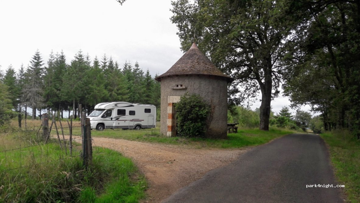 (16220) Écuras - Bois de la Font — foto 4