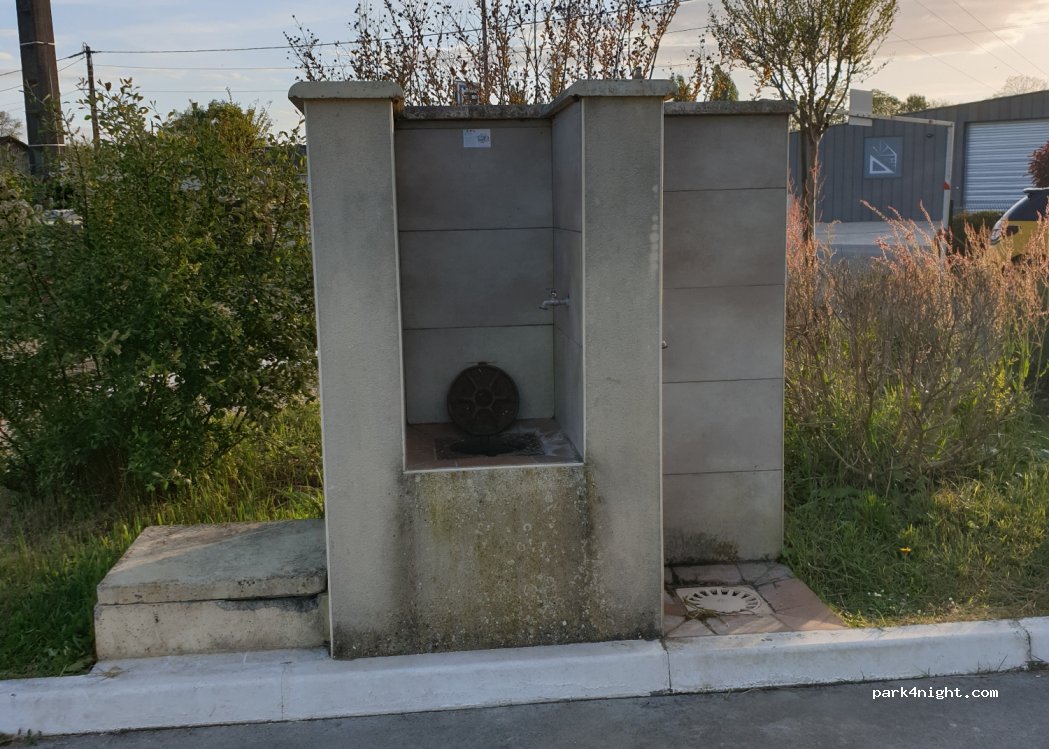 Aire de Camping-Car La Saintgerminoise — foto 4
