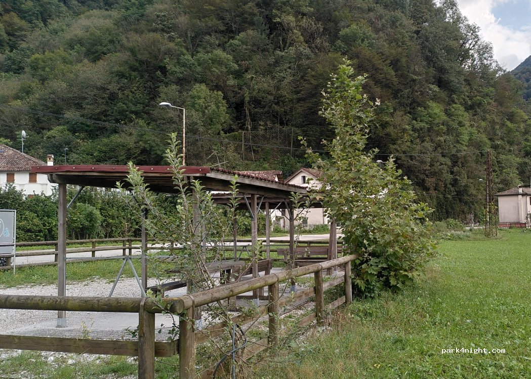 (32032) Feltre - 15 Via del Dazio Vecchio — foto 2
