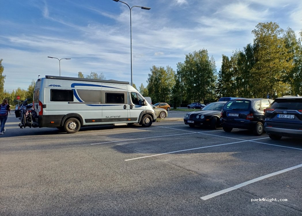 (50606) Tartu - 84 Pikk — foto