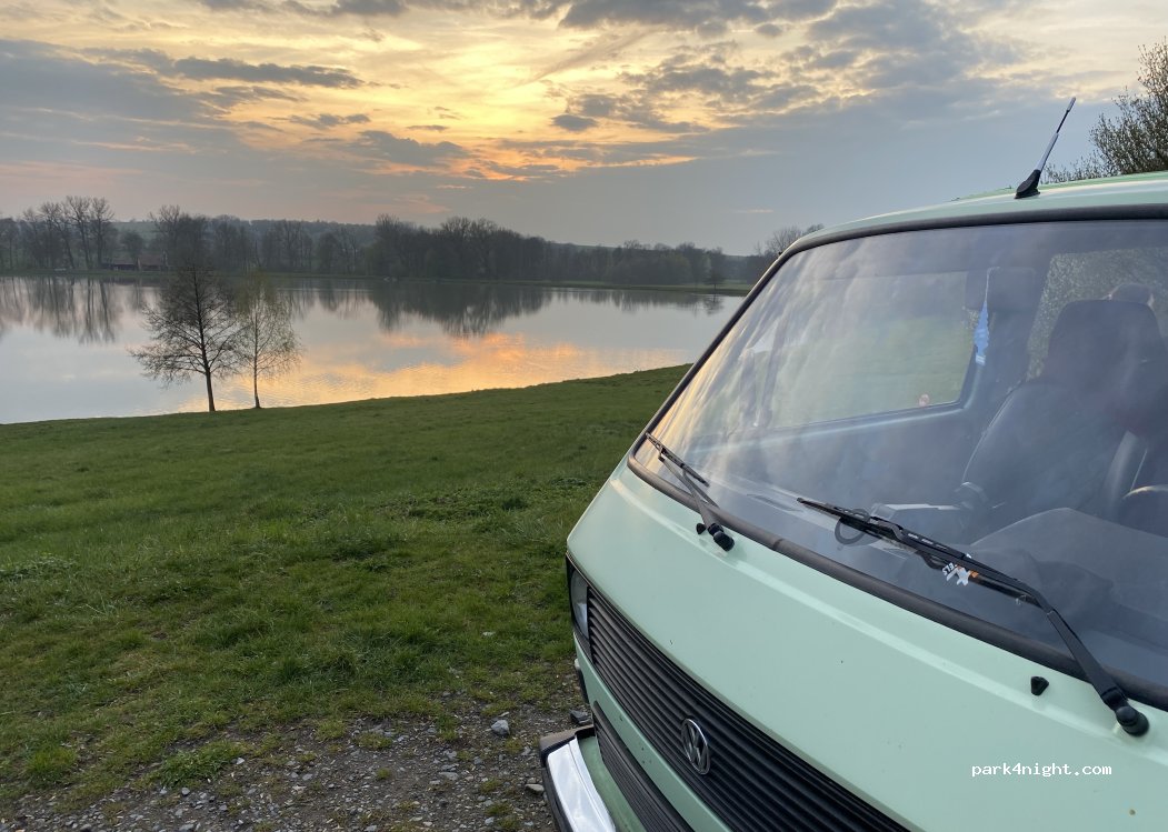 (538 54) Luže - — foto 3