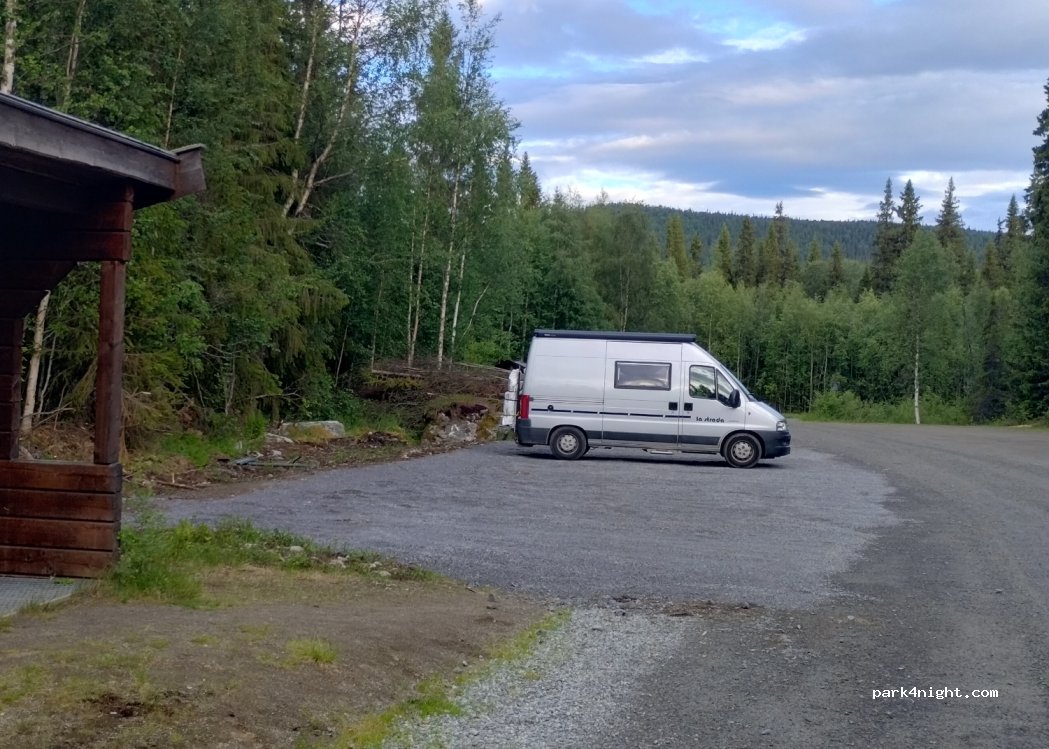 (830 90) Gäddede - Unnamed Road — foto 4