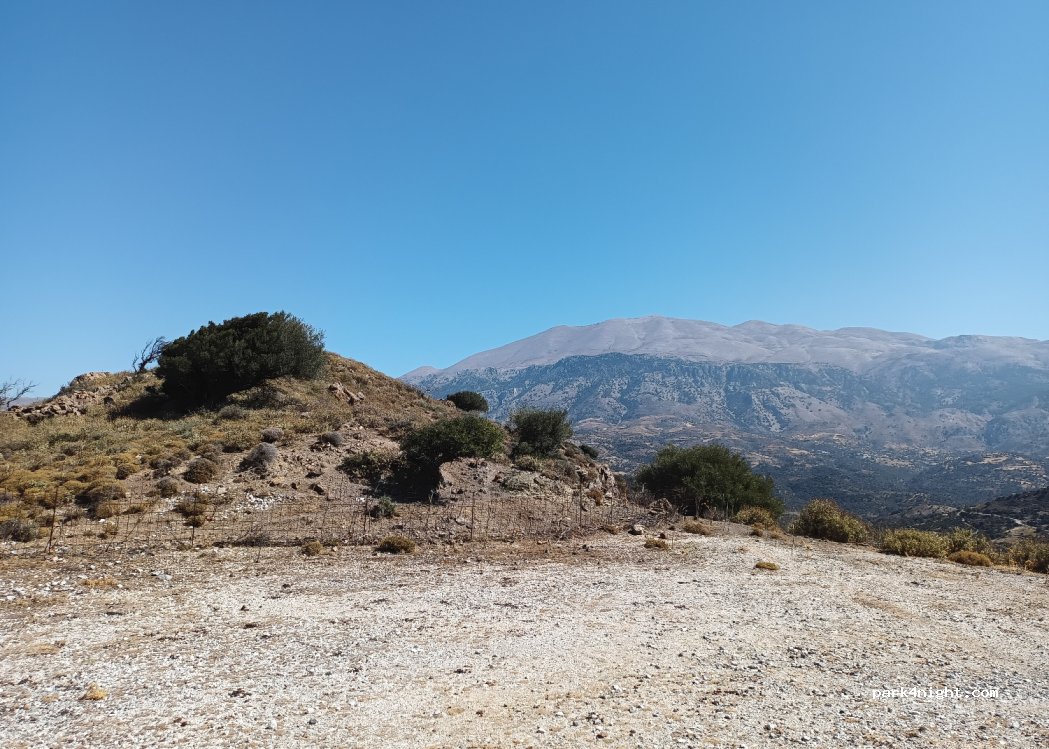 (740 61) Sivritos - — foto