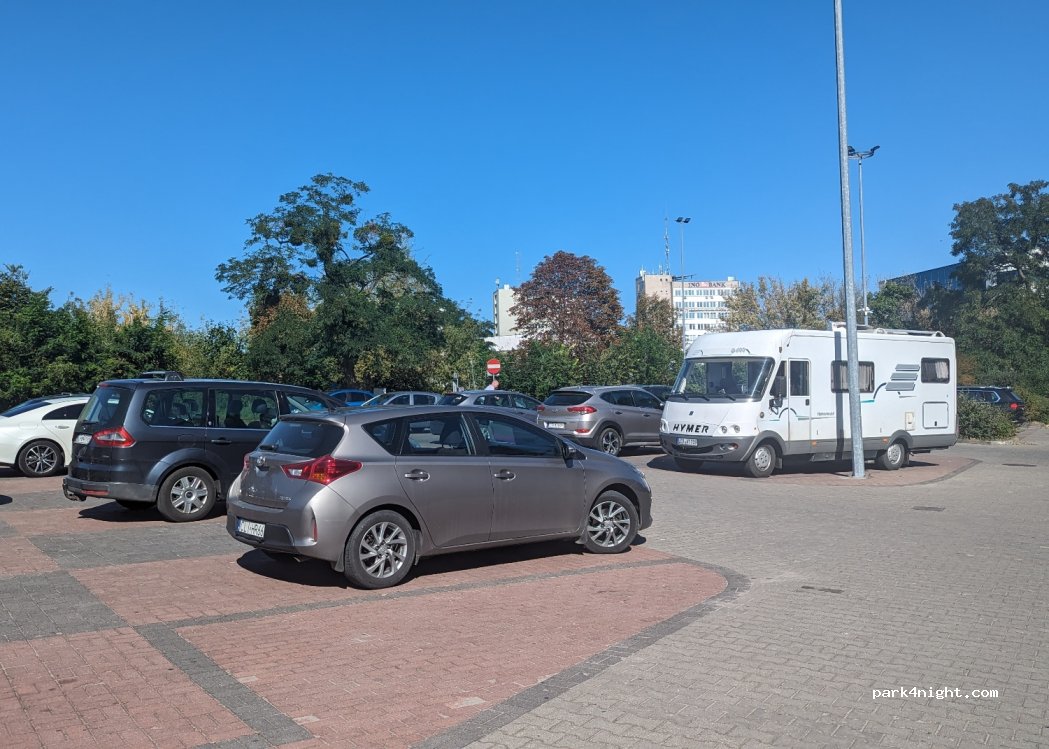 (87-100) Toruń - 11 Konstantego Ildefonsa Gałczyńskiego — foto 2